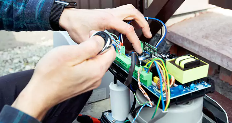 Automatic Driveway Gate Repair in Port St. Lucie, FL