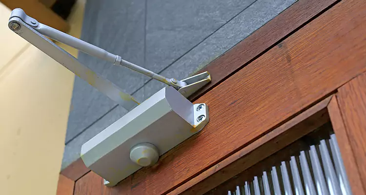 Automatic Door Opener Repair in Port St. Lucie, FL