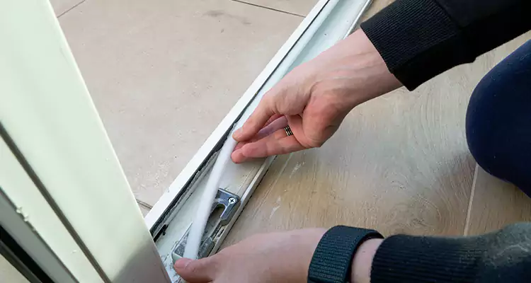 Garage Door Off Track Repair in Port St. Lucie, FL