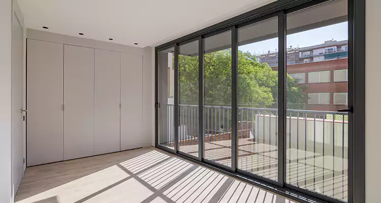 Fix Sliding Screen Door Track in Port St. Lucie, FL